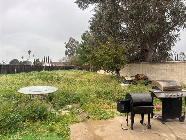 1746 The Willows, San Jacinto, CA 92583