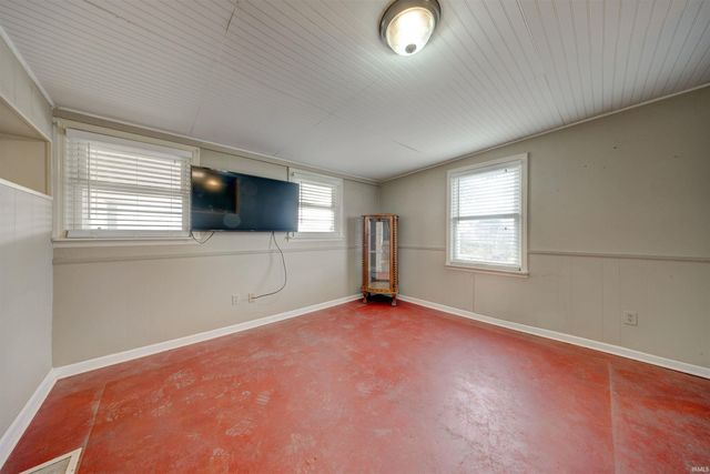 3619 N SR 161, Richland, IN 47634