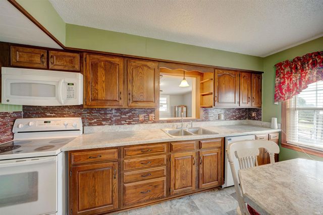 3619 N SR 161, Richland, IN 47634