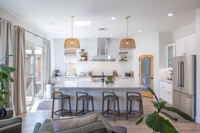 336 Kristen Way, Ripon, CA 95366