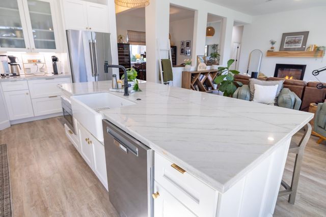 336 Kristen Way, Ripon, CA 95366