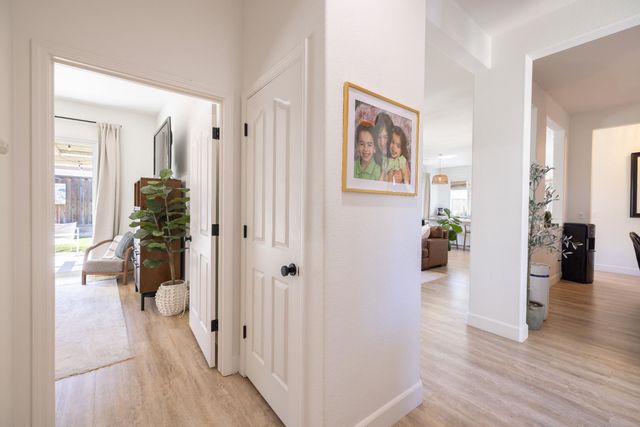 336 Kristen Way, Ripon, CA 95366