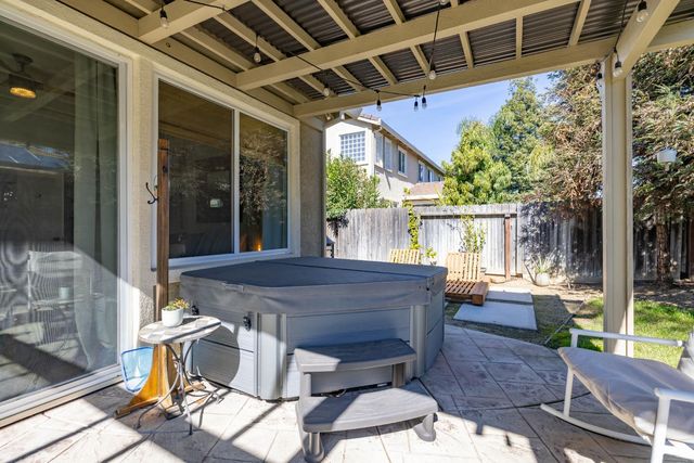 336 Kristen Way, Ripon, CA 95366