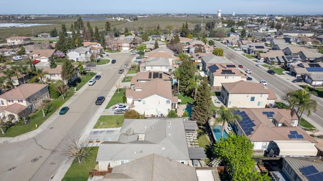 336 Kristen Way, Ripon, CA 95366