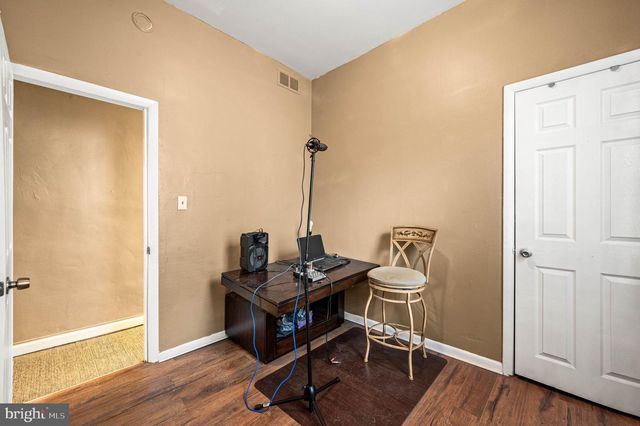 4925 ROYAL ST, Philadelphia, PA 19144