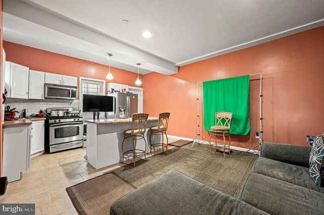 4925 ROYAL ST, Philadelphia, PA 19144