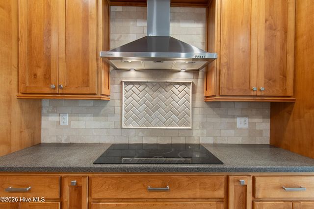 1009 Silver Maple Drive, Leland, NC 28451