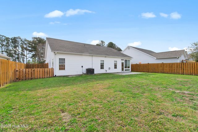 1009 Silver Maple Drive, Leland, NC 28451