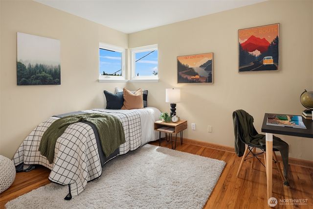 5028 41st Avenue SW, Seattle, WA 98136