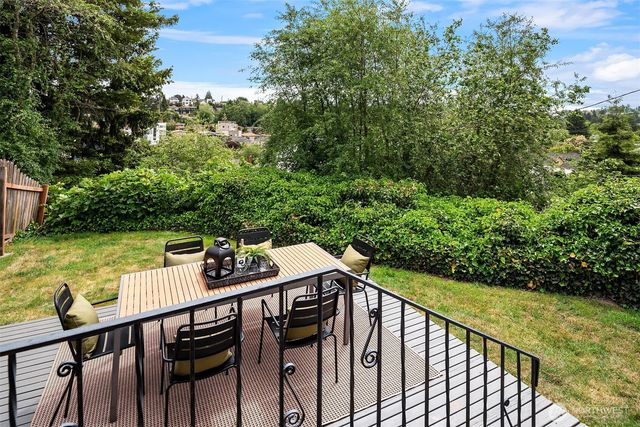 5028 41st Avenue SW, Seattle, WA 98136