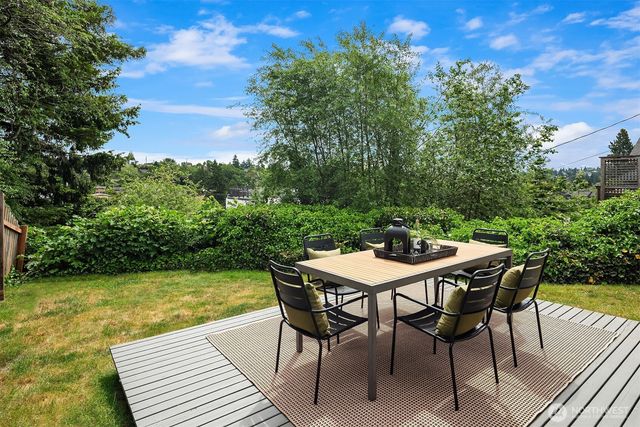 5028 41st Avenue SW, Seattle, WA 98136