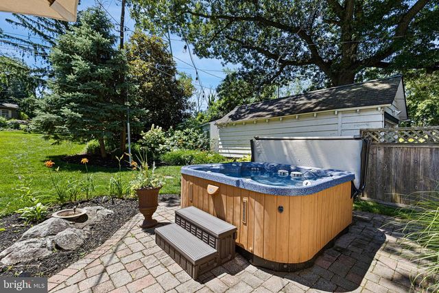 11 WIER AVE, Wilmington, DE 19809