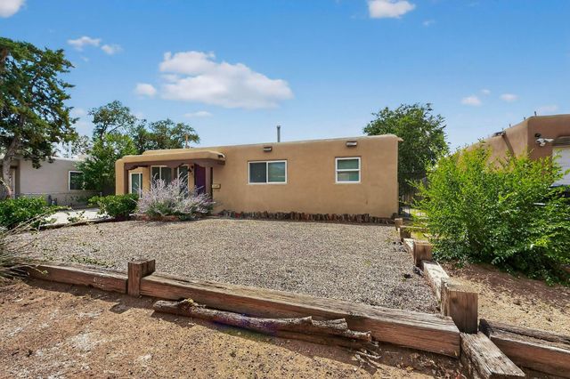 2805 Christine Street NE, Albuquerque, NM 87112