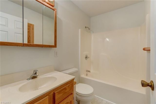 541 Moir Mill Road, Eden, NC 27288