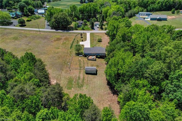 541 Moir Mill Road, Eden, NC 27288