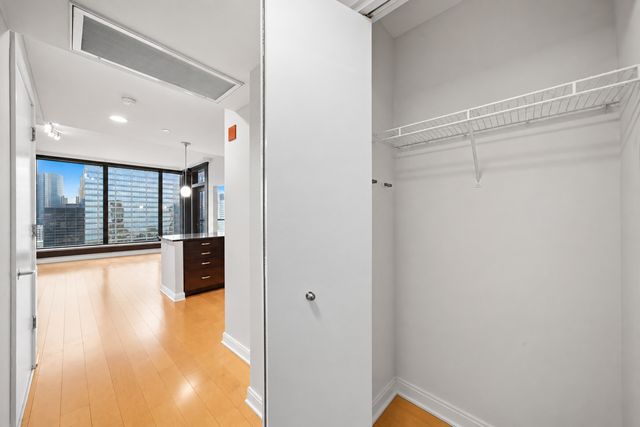 60 E Monroe Street 3306, Chicago, IL 60603