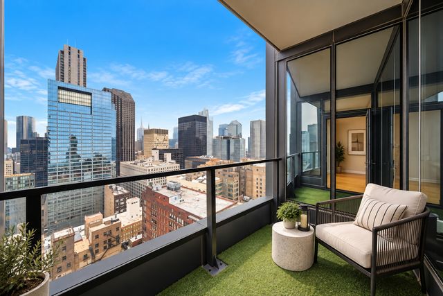 60 E Monroe Street 3306, Chicago, IL 60603