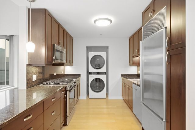 60 E Monroe Street 3306, Chicago, IL 60603