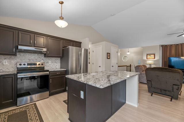 2534 E Cambridge, Park City, KS 67219