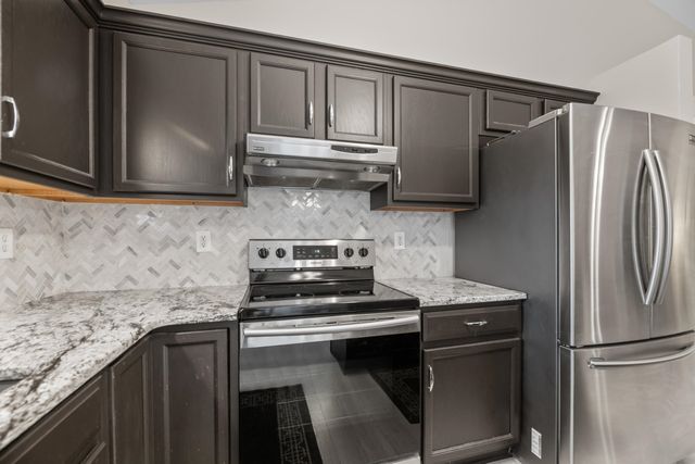 2534 E Cambridge, Park City, KS 67219