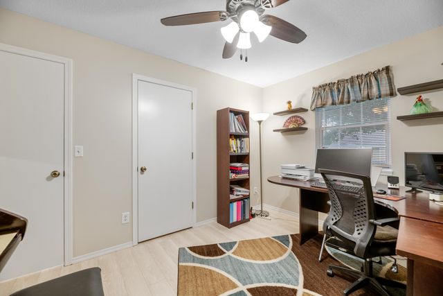 2534 E Cambridge, Park City, KS 67219