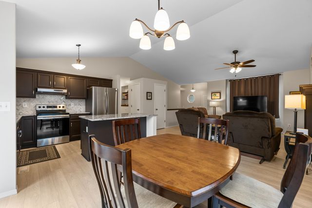 2534 E Cambridge, Park City, KS 67219