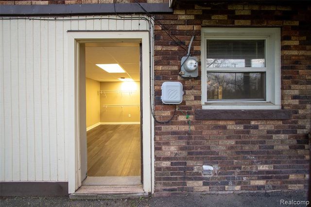 25 Maynard Court, Pontiac, MI 48342