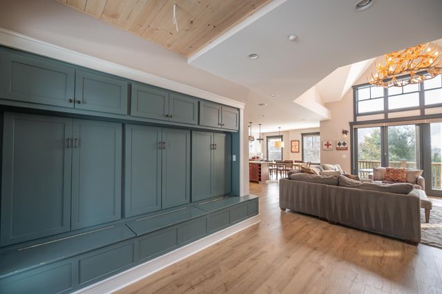 15B Boulder Ridge Drive, Dover, VT 05356