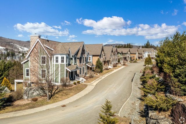 15B Boulder Ridge Drive, Dover, VT 05356