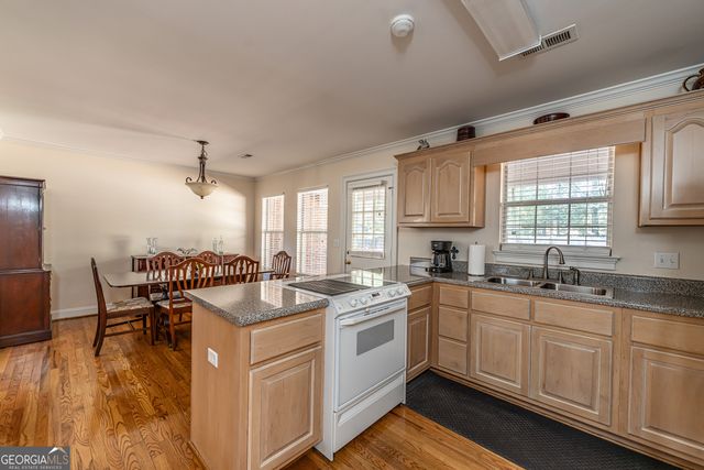 14 Limon Place SW, Rome, GA 30165