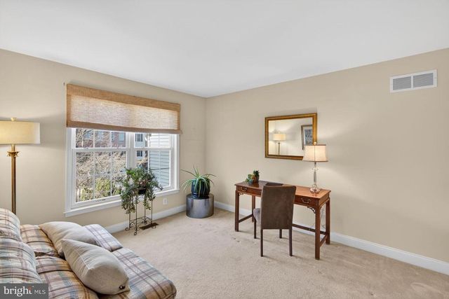 2437 N WHITTMORE ST, Furlong, PA 18925