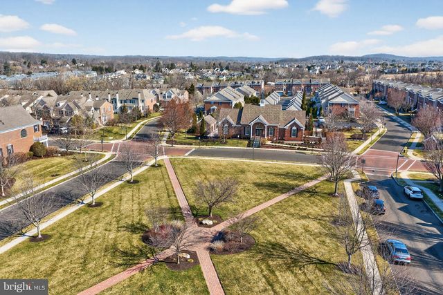 2437 N WHITTMORE ST, Furlong, PA 18925