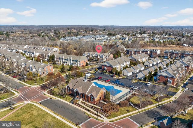 2437 N WHITTMORE ST, Furlong, PA 18925