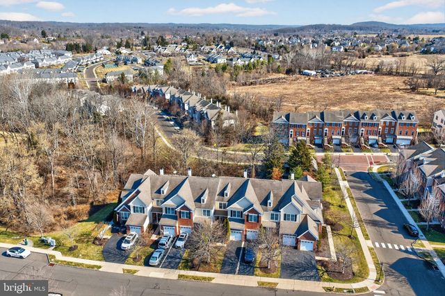 2437 N WHITTMORE ST, Furlong, PA 18925
