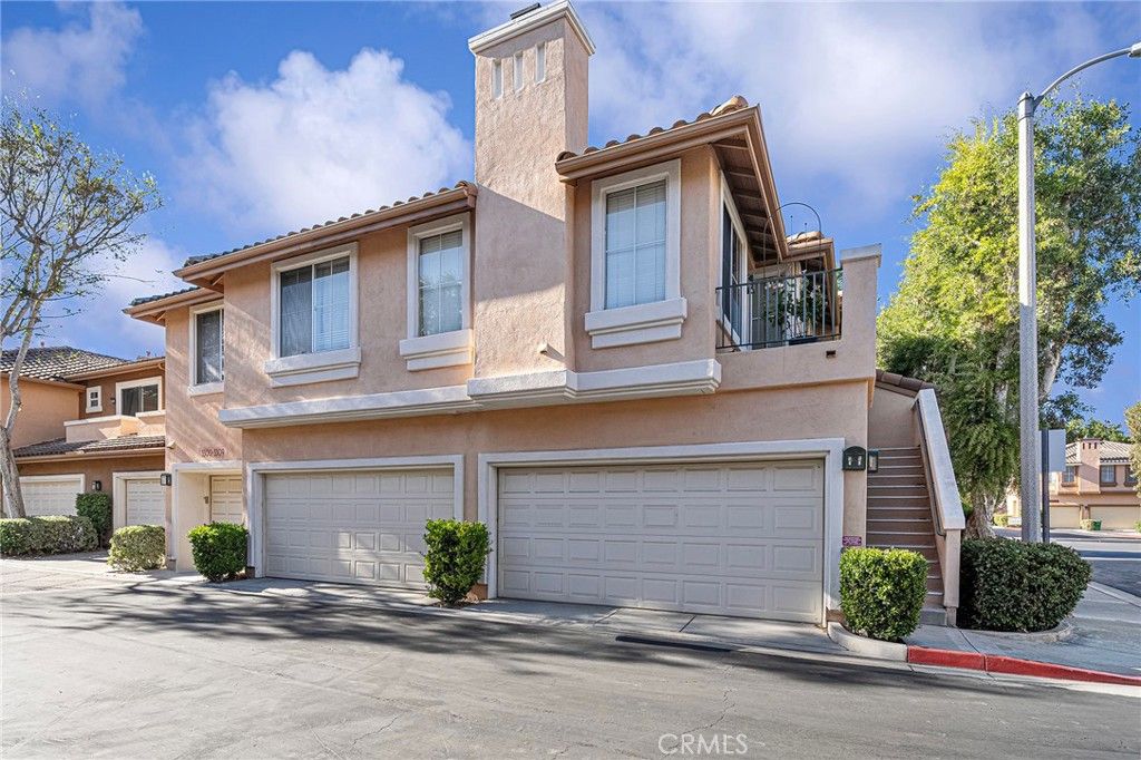 3301 Ladrillo Aisle, Irvine, CA 92606 — photo 2