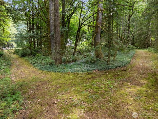 6211 18th Avenue SW, Olympia, WA 98512