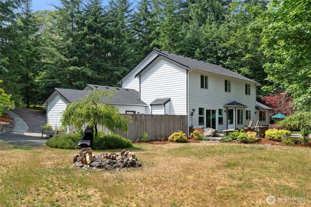 6211 18th Avenue SW, Olympia, WA 98512