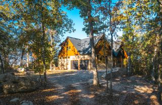 18682 East East Eagle Rock Beach Drive Drive, Eagle Rock, MO 65641
