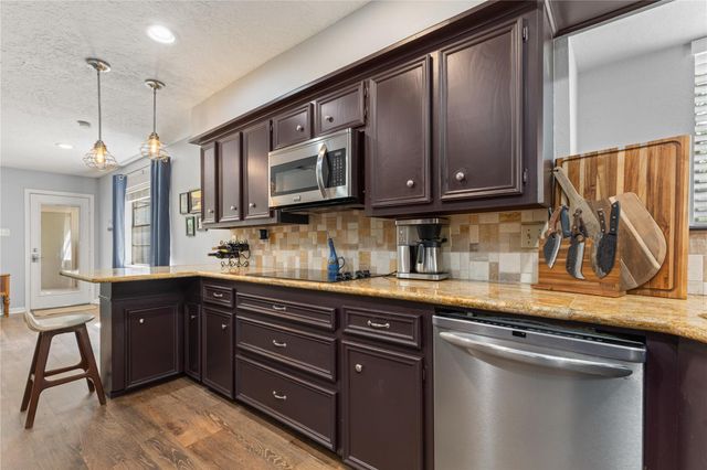 1962 Shadow Rock Drive, Houston, TX 77339