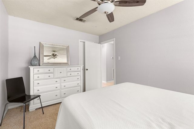 1962 Shadow Rock Drive, Houston, TX 77339
