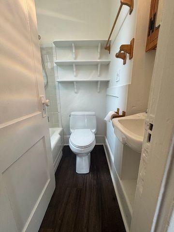 80 Chestnut Street 5C, Cambridge, MA 02139