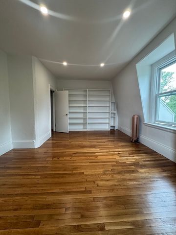 80 Chestnut Street 5C, Cambridge, MA 02139