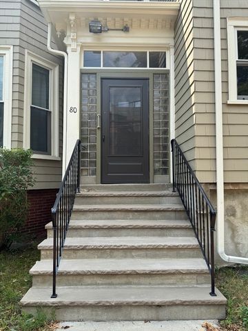 80 Chestnut Street 5C, Cambridge, MA 02139
