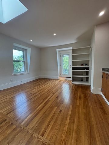 80 Chestnut Street 5C, Cambridge, MA 02139