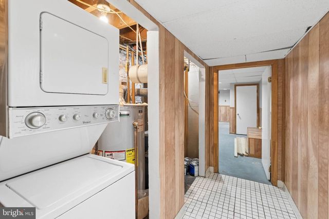 905 N WARWICK AVE, Baltimore, MD 21216