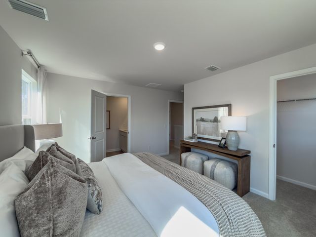 461 Martins Creek Boulevard, Summerville, SC 29485