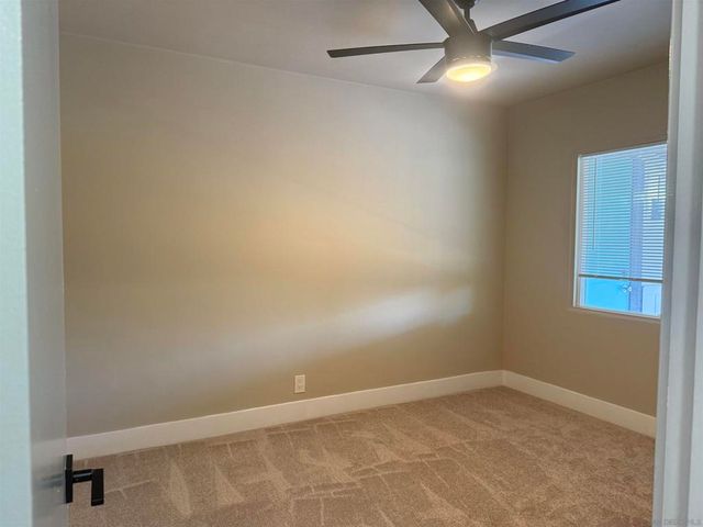 1661 Colfax Dr, Lemon Grove, CA 91945