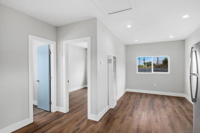 1661 Colfax Dr, Lemon Grove, CA 91945