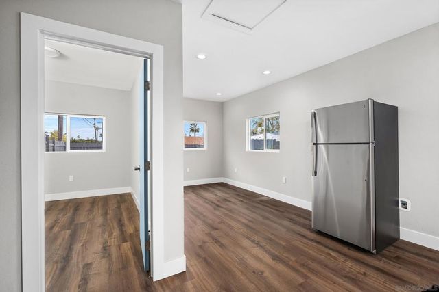 1661 Colfax Dr, Lemon Grove, CA 91945