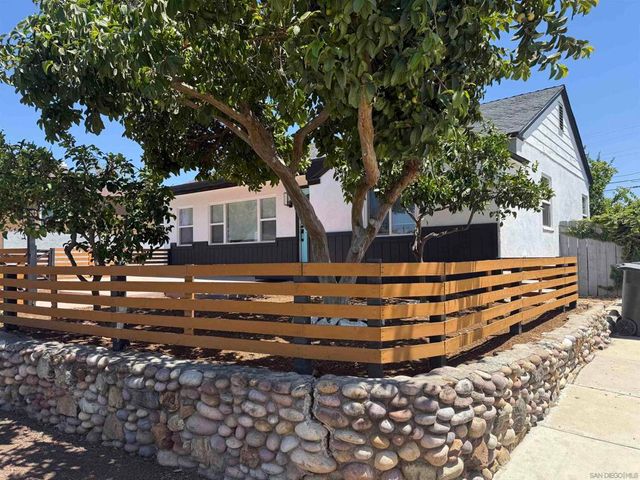 1661 Colfax Dr, Lemon Grove, CA 91945